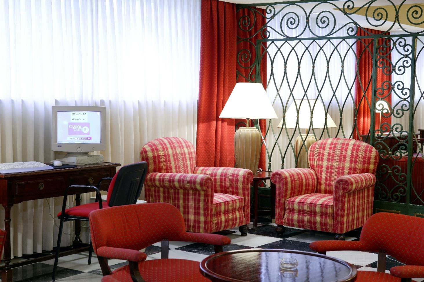 Monte Carmelo Hotel Seville Interior photo